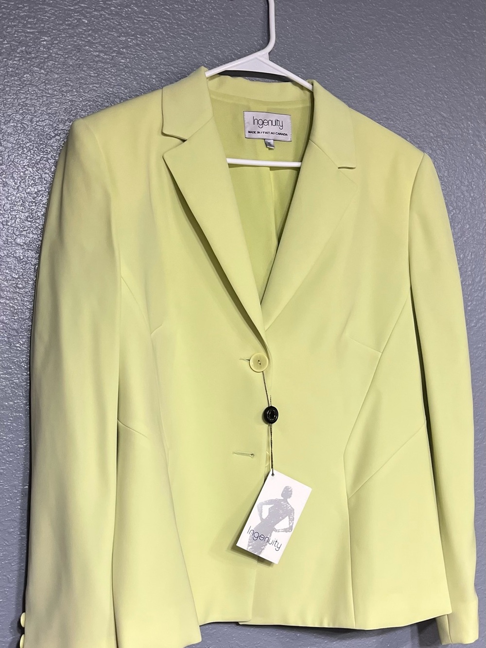 Ingenuity Women's Lime Tailored Blazer w shoulder pads